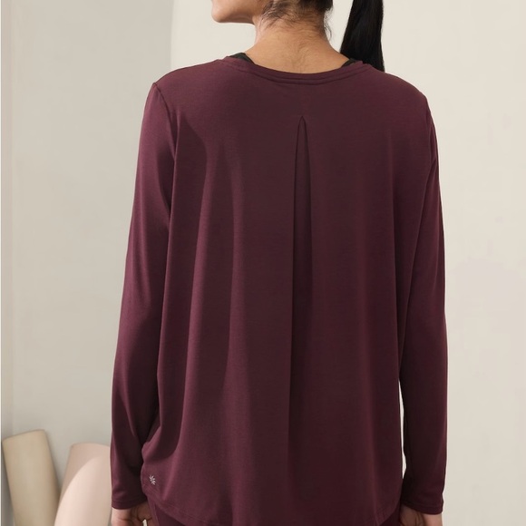 NWT Athleta With Ease Top-Size Medium - Picture 6 of 9